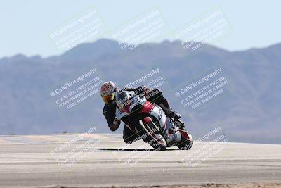 media/Oct-13-2025-Moto Forza (Mon) [[a66d839500]]/3-B Group/Session 4 (Turn 9)/